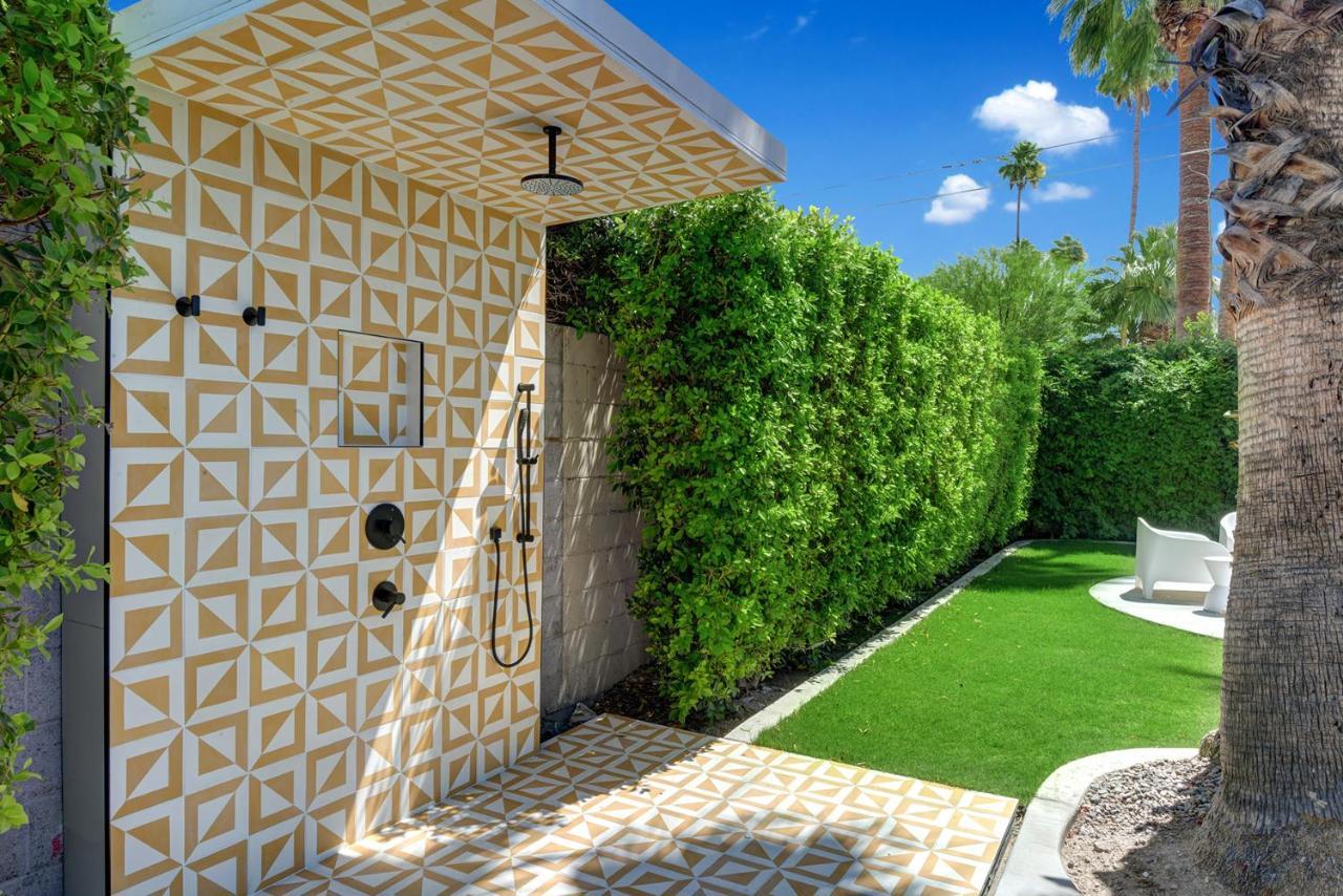 Ultra-Chic Luxe Mid-Century Estate- Resort Like Pool, Spa, Firepit, Outdoor Kitchen 3Bed/3Bath Palm Springs Extérieur photo