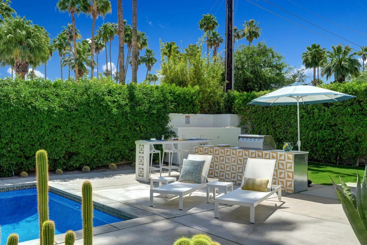Ultra-Chic Luxe Mid-Century Estate- Resort Like Pool, Spa, Firepit, Outdoor Kitchen 3Bed/3Bath Palm Springs Extérieur photo