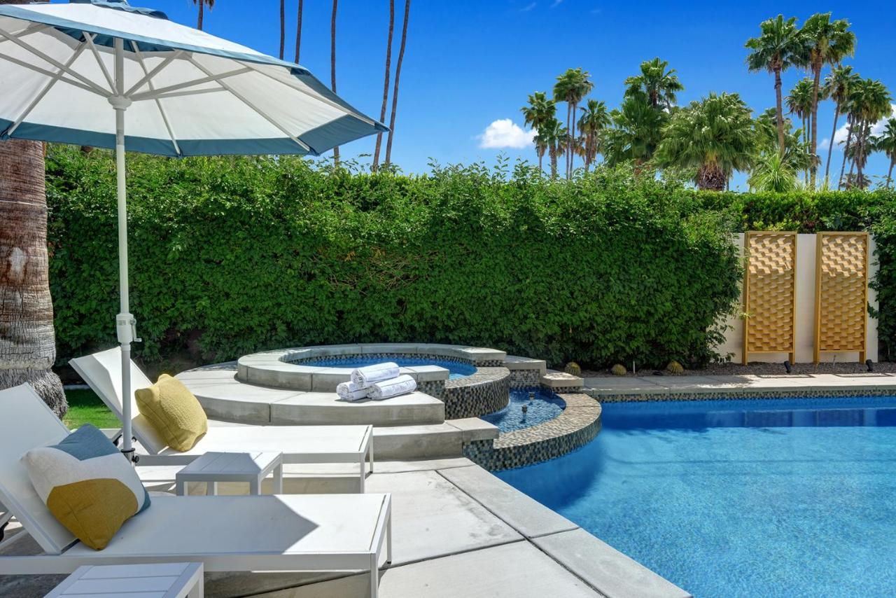 Ultra-Chic Luxe Mid-Century Estate- Resort Like Pool, Spa, Firepit, Outdoor Kitchen 3Bed/3Bath Palm Springs Extérieur photo