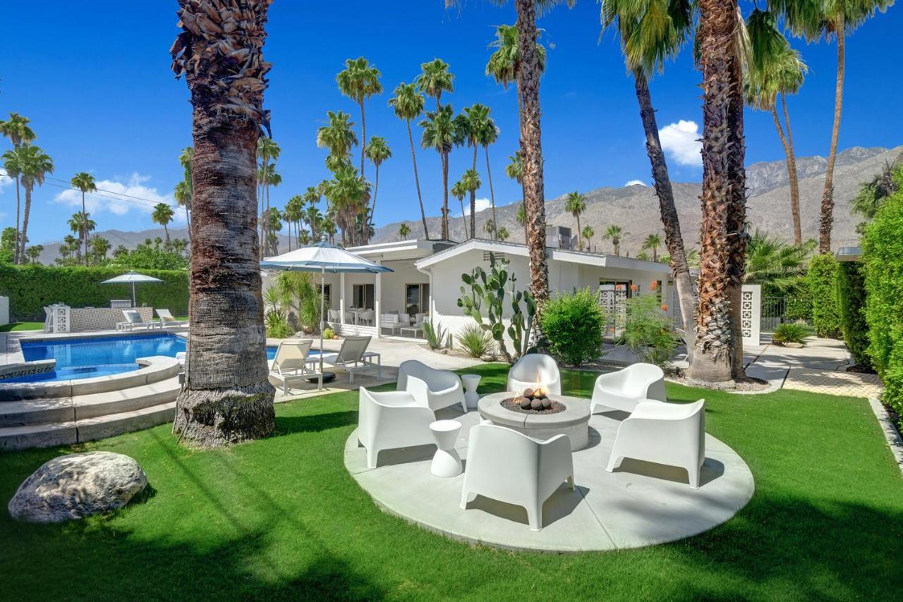 Ultra-Chic Luxe Mid-Century Estate- Resort Like Pool, Spa, Firepit, Outdoor Kitchen 3Bed/3Bath Palm Springs Extérieur photo