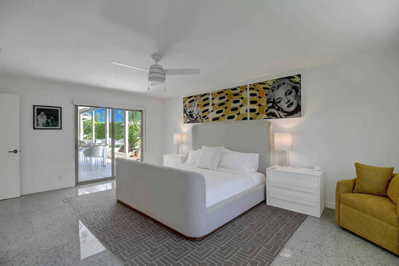 Ultra-Chic Luxe Mid-Century Estate- Resort Like Pool, Spa, Firepit, Outdoor Kitchen 3Bed/3Bath Palm Springs Extérieur photo