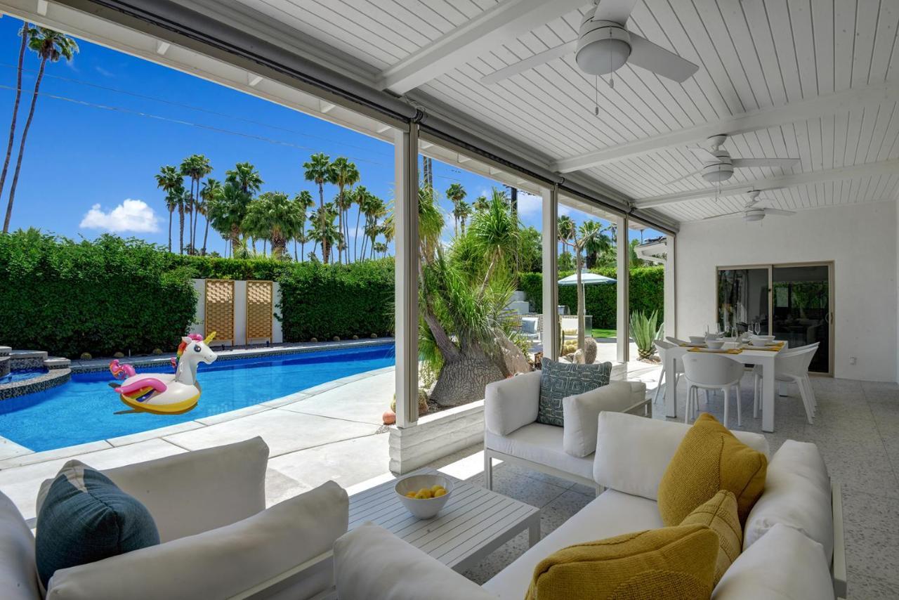 Ultra-Chic Luxe Mid-Century Estate- Resort Like Pool, Spa, Firepit, Outdoor Kitchen 3Bed/3Bath Palm Springs Extérieur photo