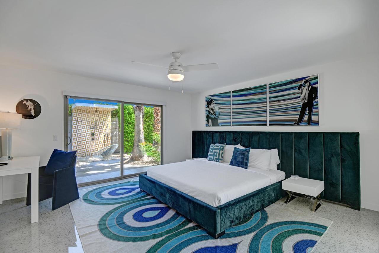 Ultra-Chic Luxe Mid-Century Estate- Resort Like Pool, Spa, Firepit, Outdoor Kitchen 3Bed/3Bath Palm Springs Extérieur photo